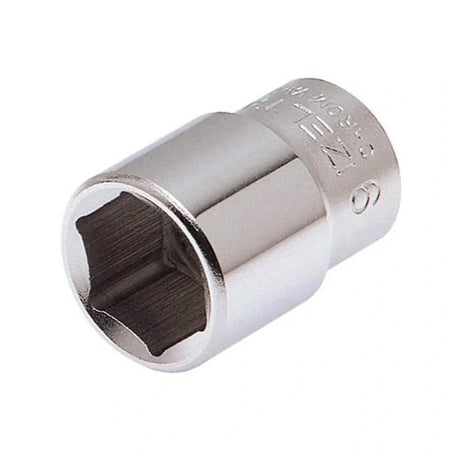 İzeltaş 1/4'' Altı Köşe 04mm Lokma Anahtar, mekanik uygulamalarda pratik ve güvenilir kullanım için tasarlanmıştır.