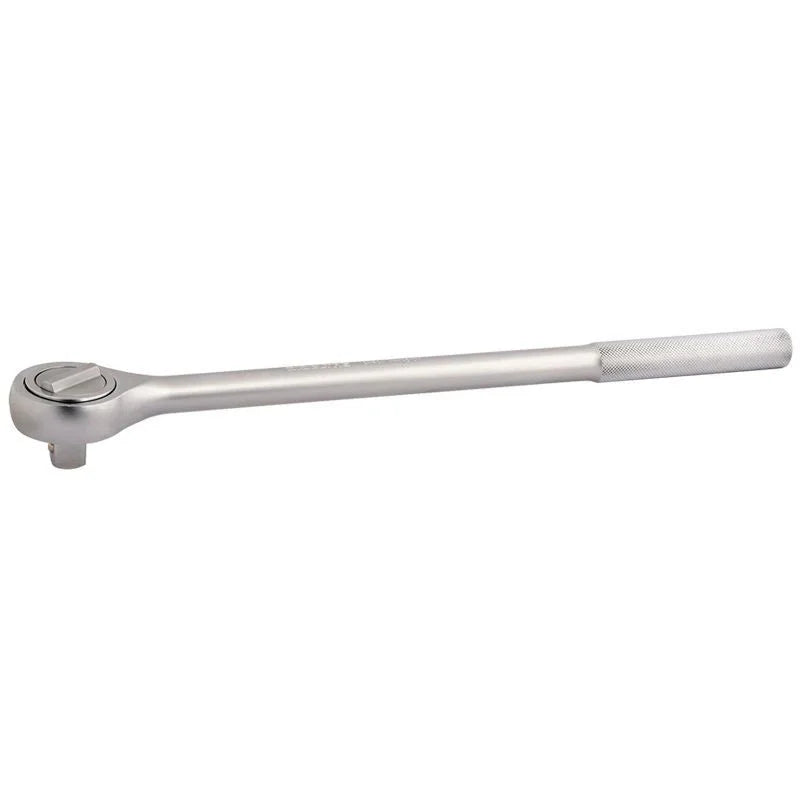İzeltaş 3/4'' 510mm Cırcır Kolu, mekanik uygulamalarda pratik ve güvenilir kullanım için tasarlanmıştır.