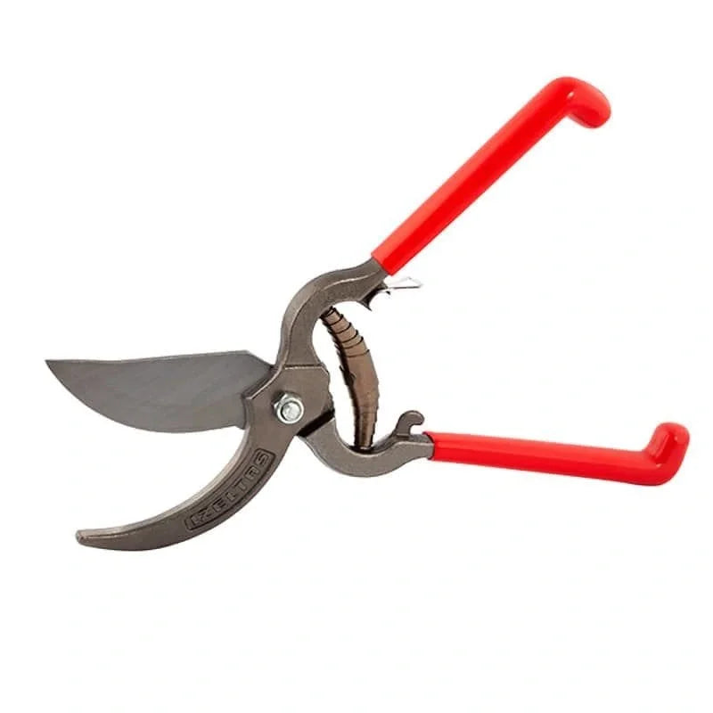 İzeltaş Lüks Bağ Makası 230mm, profesyonel ve günlük kullanıma uygun bir üründür.